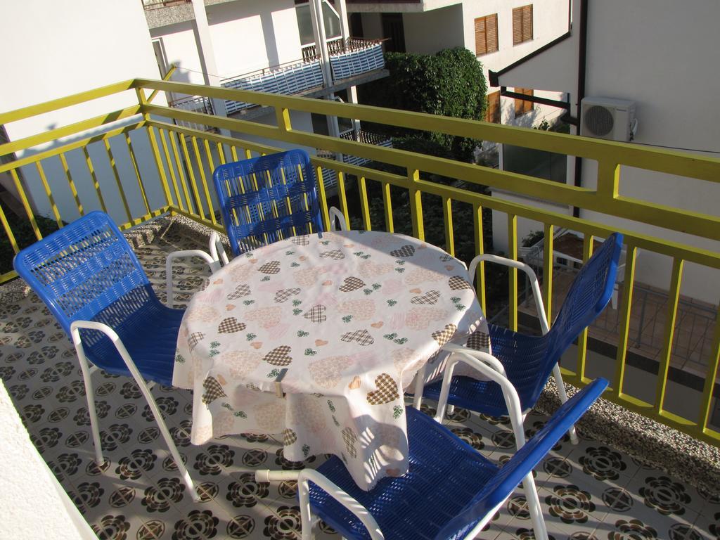 Apartments Primorac Podaca Zimmer foto