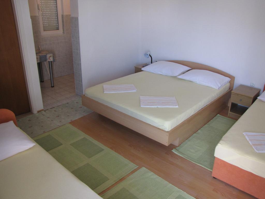 Apartments Primorac Podaca Zimmer foto